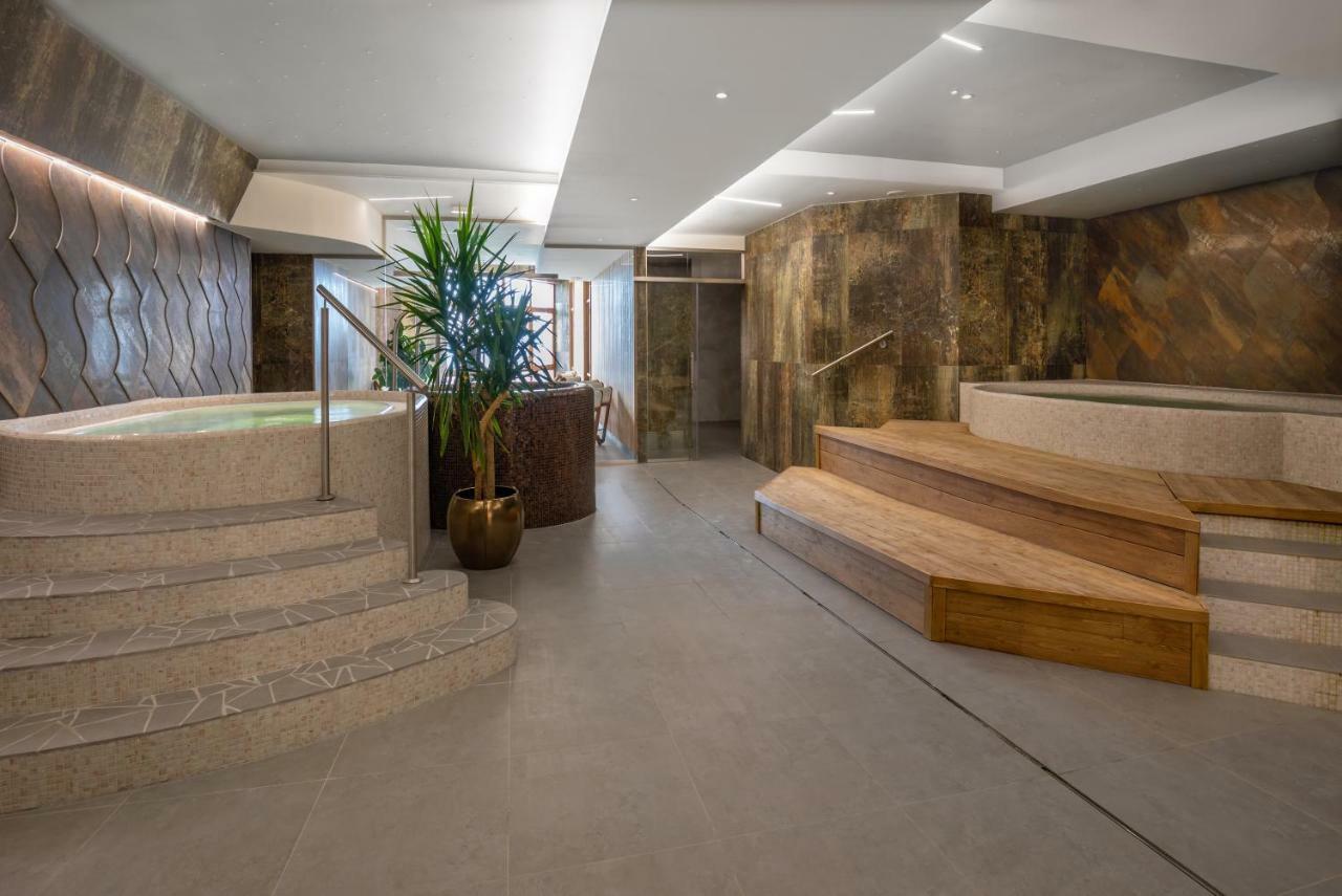 Hotel Grand Bellevue 4*